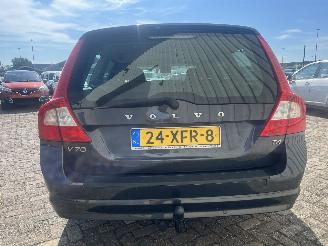 Volvo V-70 V70 (BW) Combi 1.6 T4 16V (B4164T) [132kW]  (10-2010/12-2015) picture 5