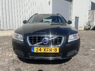 Volvo V-70 V70 (BW) Combi 1.6 T4 16V (B4164T) [132kW]  (10-2010/12-2015) picture 8