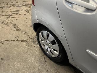 Toyota Yaris Yaris II (P9) Hatchback 1.3 16V VVT-i (2SZFE) [64kW]  (08-2005/11-2010=
) picture 10