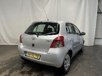 Toyota Yaris Yaris II (P9) Hatchback 1.3 16V VVT-i (2SZFE) [64kW]  (08-2005/11-2010=
) picture 5
