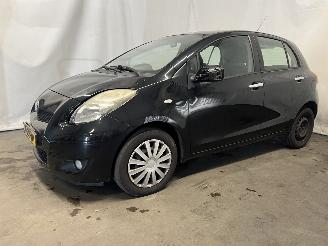 Toyota Yaris Yaris II (P9) Hatchback 1.33 16V Dual VVT-I (1NRFE) [74kW]  (11-2008/1=
2-2011) picture 2