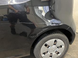 Volkswagen Up! Up! (121) Hatchback 1.0 12V 75 (CWRA) [55kW]  (08-2011/11-2019) picture 5