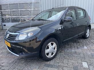 Dacia Sandero Sandero I (BS) Hatchback 1.2 16V (D4F-732(D4F-F7)) [55kW]  (11-2008/06=
-2013) picture 3