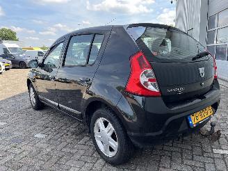 Dacia Sandero Sandero I (BS) Hatchback 1.2 16V (D4F-732(D4F-F7)) [55kW]  (11-2008/06=
-2013) picture 5