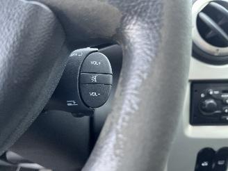 Dacia Sandero Sandero I (BS) Hatchback 1.2 16V (D4F-732(D4F-F7)) [55kW]  (11-2008/06=
-2013) picture 19