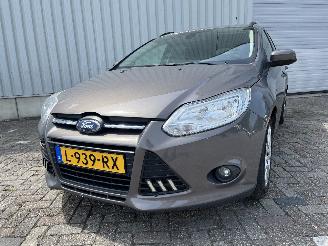 Avarii autoturisme Ford Focus Focus 3 Wagon Combi 1.0 Ti-VCT EcoBoost 12V 125 (M1DA(Euro 5)) [92kW] =
 (02-2012/05-2018) 2012/11
