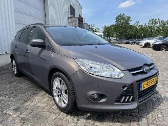 Ford Focus Focus 3 Wagon Combi 1.0 Ti-VCT EcoBoost 12V 125 (M1DA(Euro 5)) [92kW] =
 (02-2012/05-2018) picture 7
