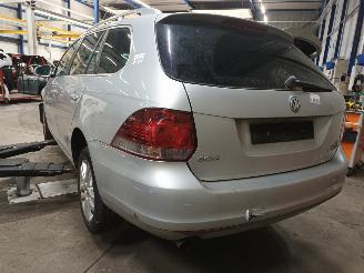 Volkswagen Golf Golf VI Variant (AJ5/1KA) Combi 1.6 TDI 16V 105 (CAYC(Euro 5)) [77kW] =
 (07-2009/07-2013) picture 4