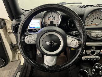 Mini Clubman Clubman (R55) Combi 1.6 16V Cooper S (N14-B16A) [128kW]  (08-2007/07-2=
010) picture 14