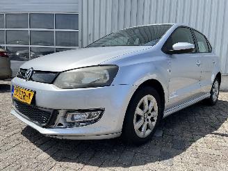 Volkswagen Polo Polo V (6R) Hatchback 1.2 TDI 12V BlueMotion (CFWA(Euro 5)) [55kW]  (1=
0-2009/05-2014) picture 3