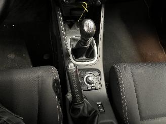 Renault Mégane Megane III Grandtour (KZ) Combi 5-drs 1.6 16V (K4M-858(K4M-R8)) [81kW]=
  (05-2009/08-2015) picture 22