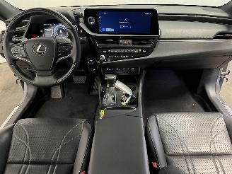 Lexus ES ES Sedan 300h 2.5 16V (A25A-FXS) [160kW]  (07-2018/...) picture 18