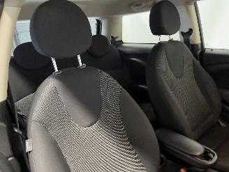 Mini Mini Mini (R56) Hatchback 1.6 16V One (N16-B16A) [55kW]  (03-2010/11-2013) picture 11