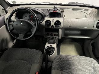 Renault Kangoo Kangoo (KC) MPV 1.6 16V (K4M-732) [70kW]  (06-2001/01-2008) picture 10