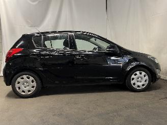 Hyundai I-20 i20 Hatchback 1.2i 16V (G4LA) [63kW]  (03-2012/12-2015) picture 7