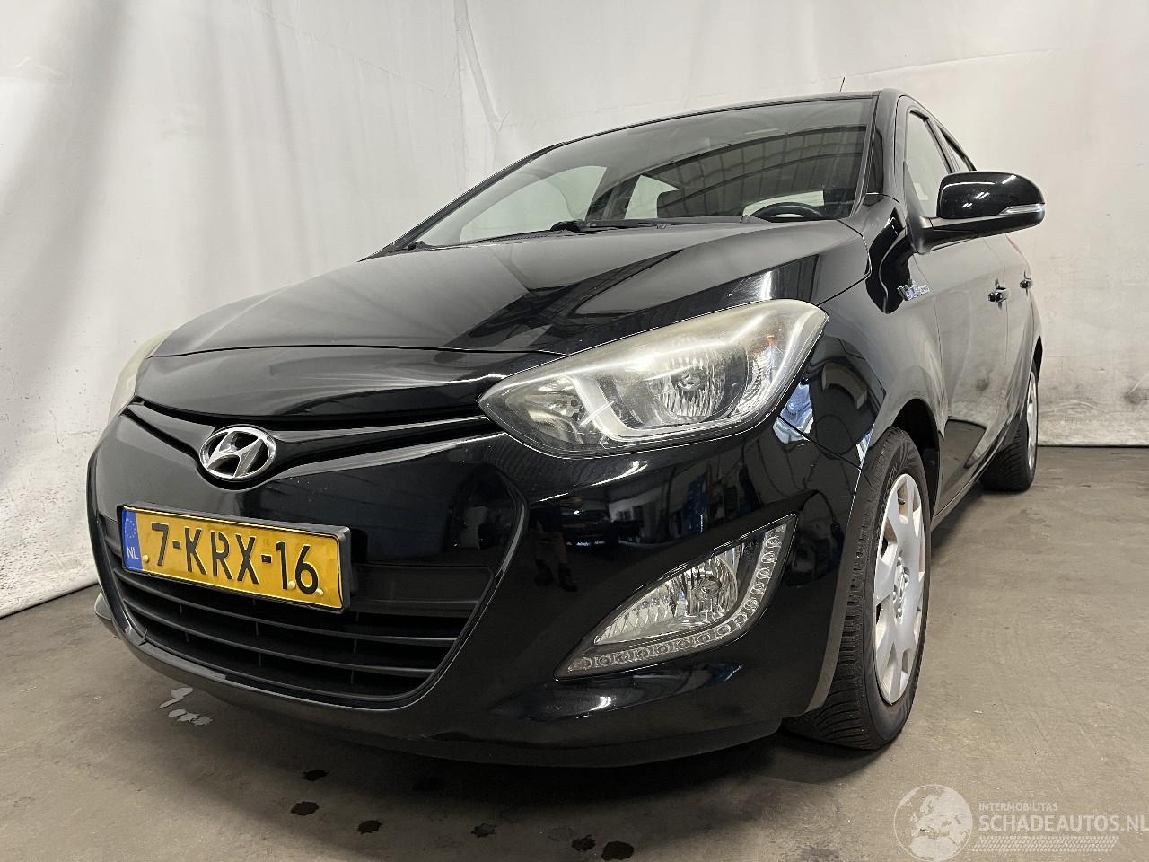 Hyundai I-20 i20 Hatchback 1.2i 16V (G4LA) [63kW]  (03-2012/12-2015)