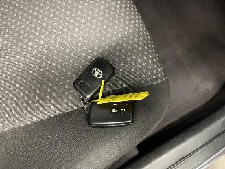 Toyota Verso Verso MPV 1.8 16V VVT-i (2ZRFAE) [108kW]  (04-2009/08-2018) picture 24
