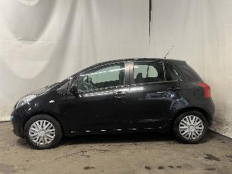 Toyota Yaris Yaris II (P9) Hatchback 1.3 16V VVT-i (2SZFE) [64kW]  (08-2005/11-2010=
) picture 3