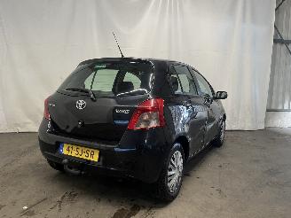 Toyota Yaris Yaris II (P9) Hatchback 1.3 16V VVT-i (2SZFE) [64kW]  (08-2005/11-2010=
) picture 4