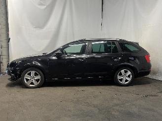 Skoda Octavia Octavia Combi (5EAC) Combi 5-drs 1.6 TDI Greenline 16V (DBKA) [81kW]  =
(05-2013/07-2020) picture 4