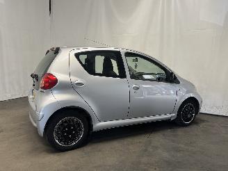 Toyota Aygo Aygo (B10) Hatchback 1.0 12V VVT-i (1KR-FE) [50kW]  (07-2005/05-2014) picture 5