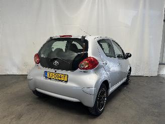 Toyota Aygo Aygo (B10) Hatchback 1.0 12V VVT-i (1KR-FE) [50kW]  (07-2005/05-2014) picture 4