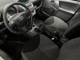 Toyota Aygo Aygo (B10) Hatchback 1.0 12V VVT-i (1KR-FE) [50kW]  (07-2005/05-2014) picture 14