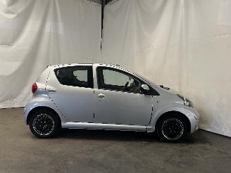 Toyota Aygo Aygo (B10) Hatchback 1.0 12V VVT-i (1KR-FE) [50kW]  (07-2005/05-2014) picture 6