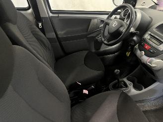 Toyota Aygo Aygo (B10) Hatchback 1.0 12V VVT-i (1KR-FE) [50kW]  (07-2005/05-2014) picture 10