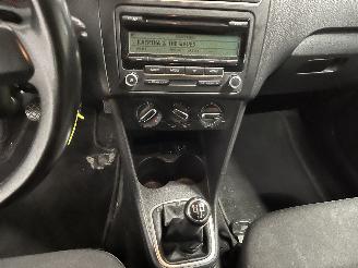 Volkswagen Polo Polo V (6R) Hatchback 1.2 TDI 12V BlueMotion (CFWA(Euro 5)) [55kW]  (1=
0-2009/05-2014) picture 15