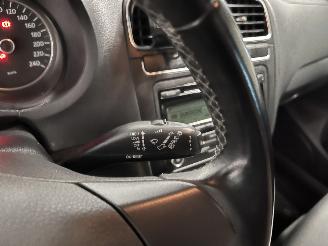 Volkswagen Polo Polo V (6R) Hatchback 1.2 TDI 12V BlueMotion (CFWA(Euro 5)) [55kW]  (1=
0-2009/05-2014) picture 18
