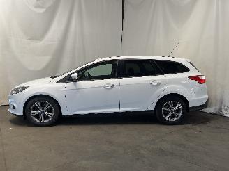 Ford Focus Focus 3 Wagon Combi 1.0 Ti-VCT EcoBoost 12V 125 (M1DC) [92kW]  (02-201=
2/05-2018) picture 3