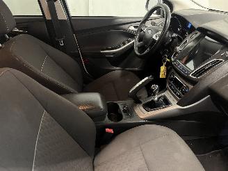 Ford Focus Focus 3 Wagon Combi 1.0 Ti-VCT EcoBoost 12V 125 (M1DC) [92kW]  (02-201=
2/05-2018) picture 8