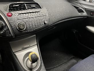 Honda Civic Civic (FK/FN) Hatchback 1.4 i-Dsi (L13A7) [61kW]  (09-2005/10-2008) picture 18