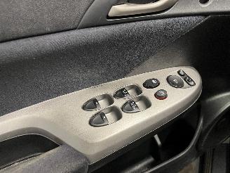 Honda Civic Civic (FK/FN) Hatchback 1.4 i-Dsi (L13A7) [61kW]  (09-2005/10-2008) picture 15