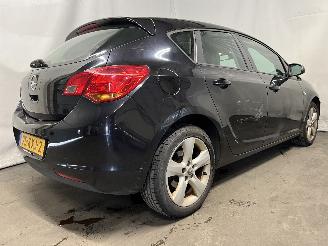 Opel Astra Astra J (PC6/PD6/PE6/PF6) Hatchback 5-drs 1.6 16V (A16XER(Euro 5)) [85=
kW]  (12-2009/10-2015) picture 6