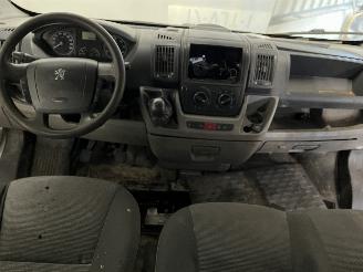 Peugeot Boxer Boxer (U9) Van 2.2 HDi 100 Euro 4 (22DT(4HV)) [74kW]  (04-2006/12-2011=
) picture 11