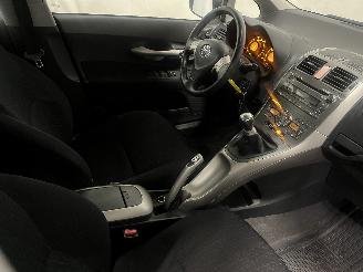Toyota Auris Auris (E15) Hatchback 1.6 Dual VVT-i 16V (1ZRFE) [91kW]  (03-2007/09-2=
012) picture 9