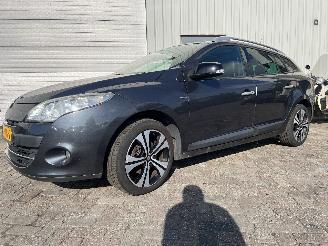 Renault Mégane Megane III Grandtour (KZ) Combi 5-drs 1.4 16V TCe 130 (H4J-700(H4J-A7)=
) [96kW]  (05-2009/02-2016) picture 3