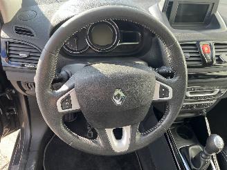 Renault Mégane Megane III Grandtour (KZ) Combi 5-drs 1.4 16V TCe 130 (H4J-700(H4J-A7)=
) [96kW]  (05-2009/02-2016) picture 16