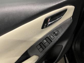 Mazda 2 2 (DJ/DL) Hatchback 1.5 SkyActiv-G 90 (P5Y6) [66kW]  (08-2014/11-2017)= picture 14