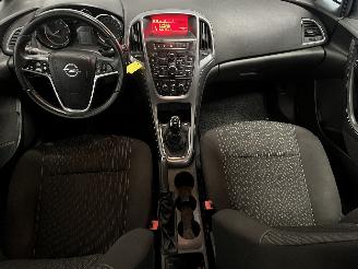 Opel Astra Astra J (PC6/PD6/PE6/PF6) Hatchback 5-drs 1.4 16V ecoFLEX (B14XER(Euro=
 6)) [74kW]  (12-2009/10-2015) picture 11