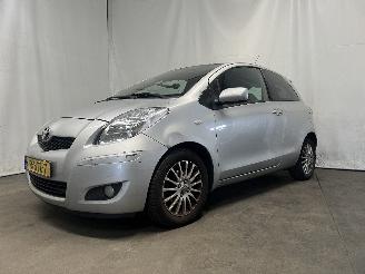 Toyota Yaris Yaris II (P9) Hatchback 1.33 16V Dual VVT-I (1NRFE) [74kW]  (11-2008/1=
2-2011) picture 3