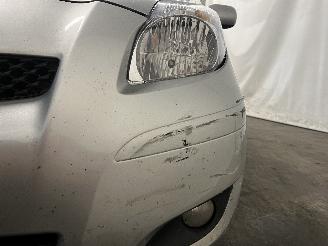 Toyota Yaris Yaris II (P9) Hatchback 1.33 16V Dual VVT-I (1NRFE) [74kW]  (11-2008/1=
2-2011) picture 23