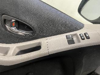 Toyota Yaris Yaris II (P9) Hatchback 1.33 16V Dual VVT-I (1NRFE) [74kW]  (11-2008/1=
2-2011) picture 17