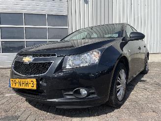 Damaged car Daewoo Cruze Cruze (300) Sedan 1.8 16V VVT (F18D4(Euro 5)) [104kW]  (05-2009/12-201=
5) 2010/9
