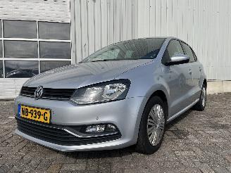 Damaged car Volkswagen Polo Polo V (6R) Hatchback 1.4 TDI 12V 90 (CUSB(Euro 6)) [66kW]  (02-2014/1=
0-2017) 2017/2