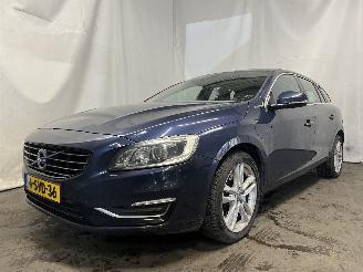 Volvo V-60 V60 I (FW/GW) Combi 2.4 D6 20V Plug-in Hybrid AWD (D82PHEV) [206kW]  (=
06-2012/12-2015) picture 3