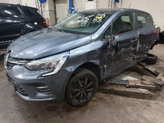 Sloopauto Renault Clio Clio V (RJAB) Hatchback 5-drs 1.0 TCe 100 12V (H4D-450(H4D-B4)) [74kW]=
  (06-2019/...) 2020/12
