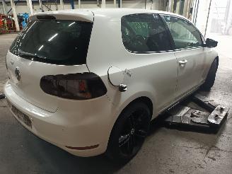 Volkswagen Golf Golf VI (5K1) Hatchback 1.2 TSI BlueMotion (CBZB) [77kW]  (11-2008/11-=
2012) picture 3
